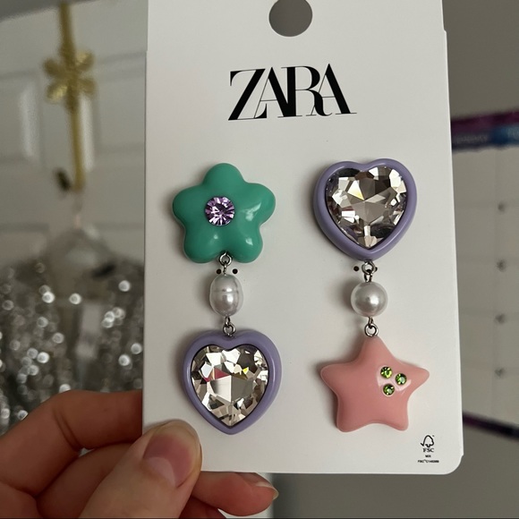 Zara Jewelry - 🆕 {Zara} Y2K Mismatched Earrings